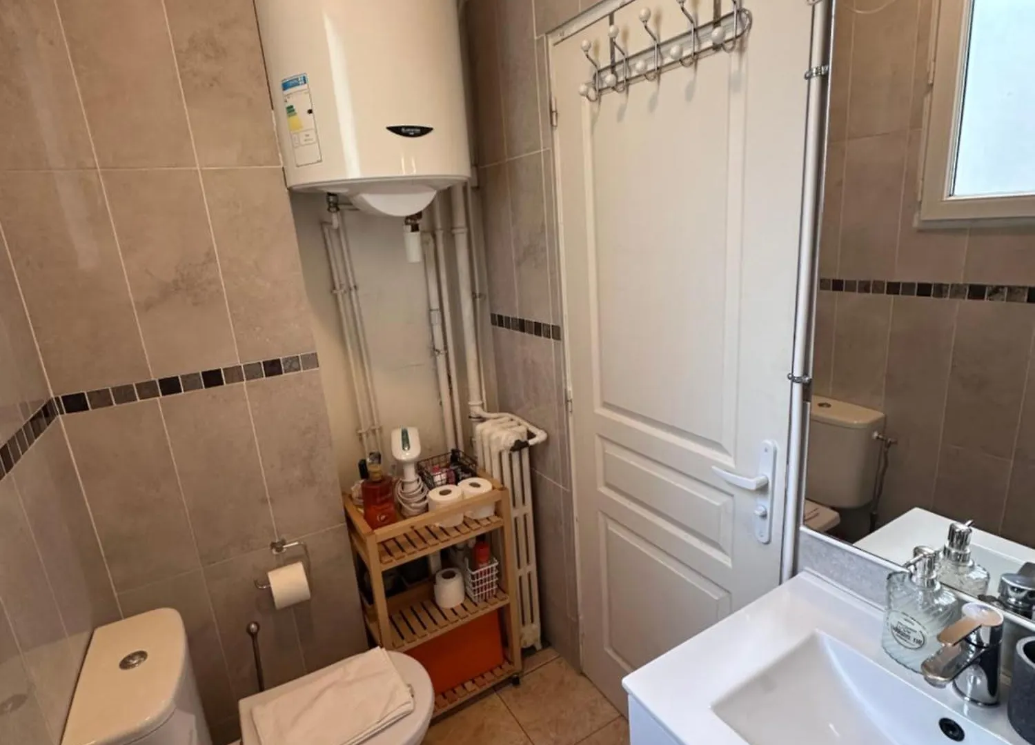 Appartement Avec Balcon, 5 Min Du Metro 1-6, Nation, Disneyland, Zoo, Bois De Vincennes Paris Apartment